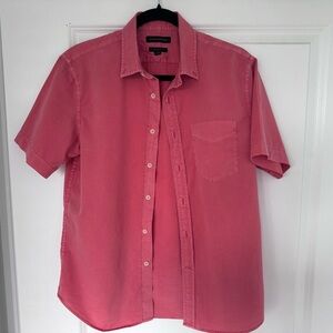 Banana Republic men’s short sleeve button down shirt